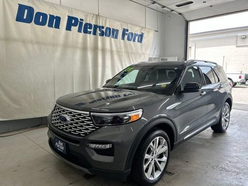 Used 2023 Ford Explorer Platinum w/ Technology Package AWD/4WD image 1