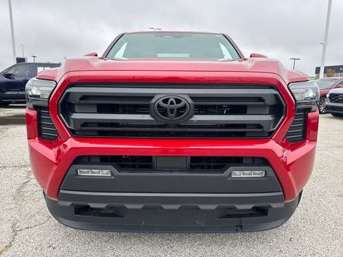 Used 2026 Toyota Tacoma SR5 AWD/4WD image 9