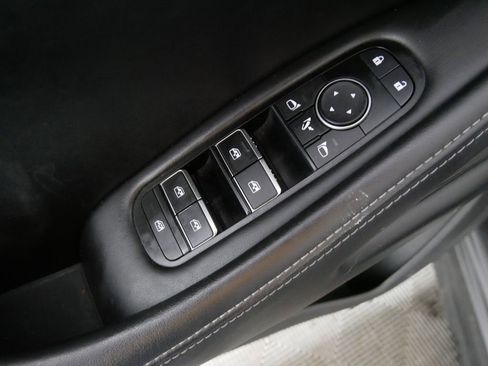 Used 2023 INFINITI QX60 Pure AWD/4WD image 17