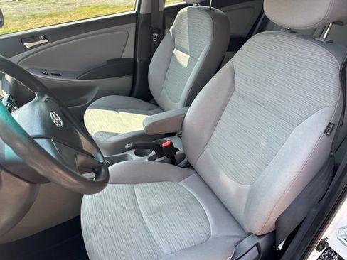 Used 2017 Hyundai Accent SE FWD image 14
