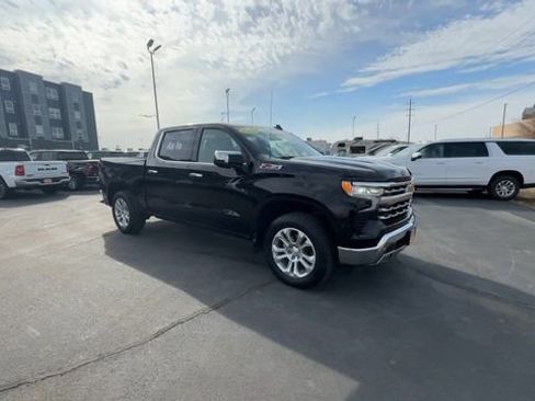 Used 2022 Chevrolet Silverado 1500 LTZ image 2