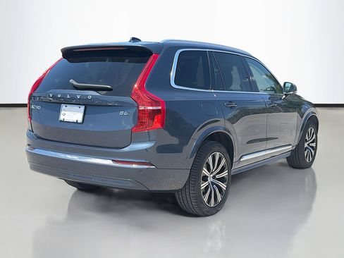 Used 2023 Volvo XC90 B6 Plus AWD/4WD image 5