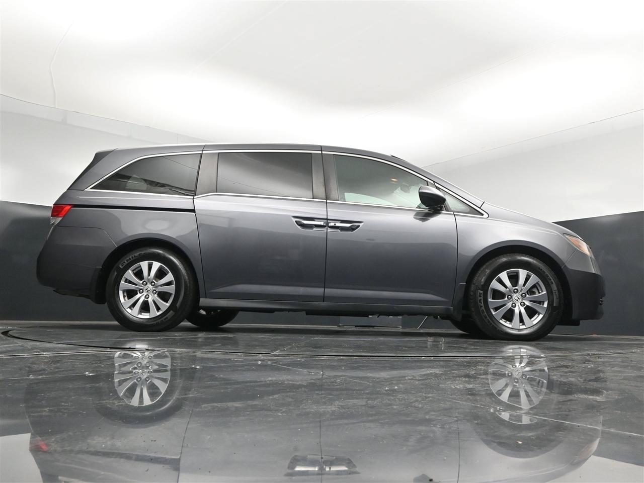 Used 2017 Honda Odyssey EX-L image 30