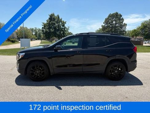 Used 2020 GMC Terrain SLE w/ Driver Convenience Package AWD/4WD image 3