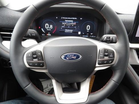 New 2026 Ford Explorer Active image 22