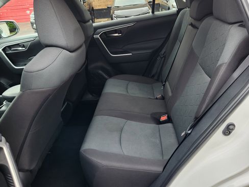 Certified 2025 Toyota RAV4 XLE AWD/4WD image 24