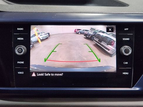 Used 2022 Volkswagen Taos SE FWD image 38