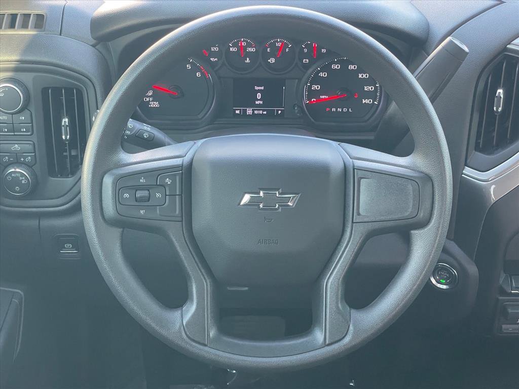 Used 2026 Chevrolet Silverado 1500 Custom Trail Boss w/ LPO, Dark Essentials Package AWD/4WD image 12