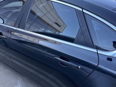 Used 2017 Jaguar XF 35t image 14