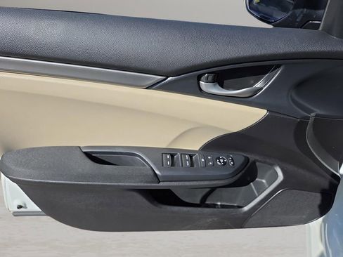 Used 2018 Honda Civic LX image 13