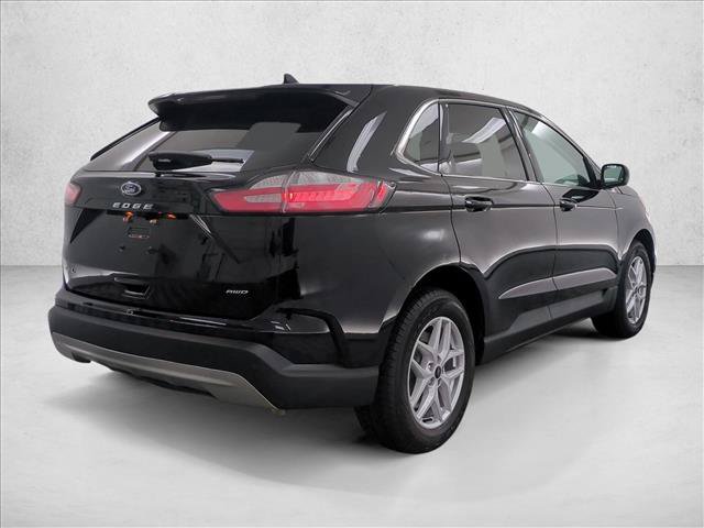 Used 2024 Ford Edge SEL AWD/4WD image 5
