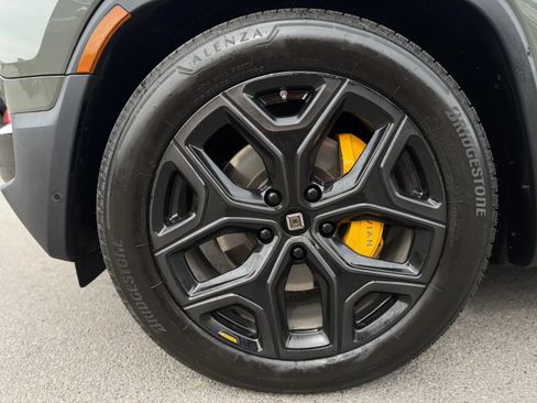 Used 2023 Rivian R1S Launch Edition Quad AWD/4WD image 51