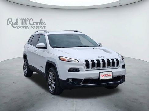 Used 2018 Jeep Cherokee Limited w/ Luxury Group image 7