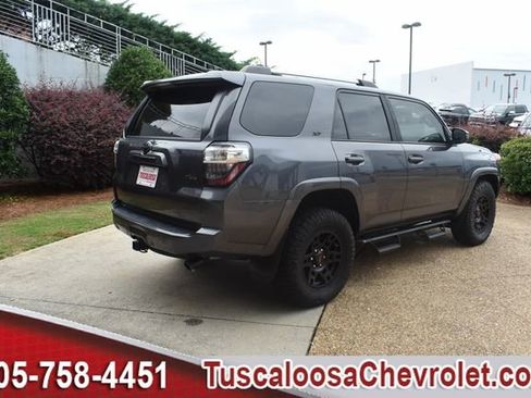 Used 2022 Toyota 4Runner SR5 RWD image 10