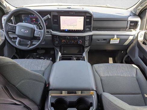 New 2025 Ford F250 XLT w/ Black Appearance Package image 15