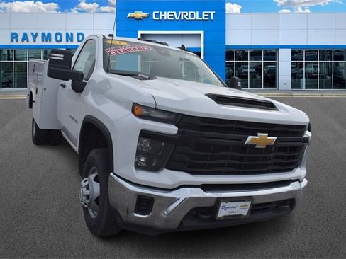 New 2025 Chevrolet Silverado 3500 W/T w/ WT Convenience Package image 9