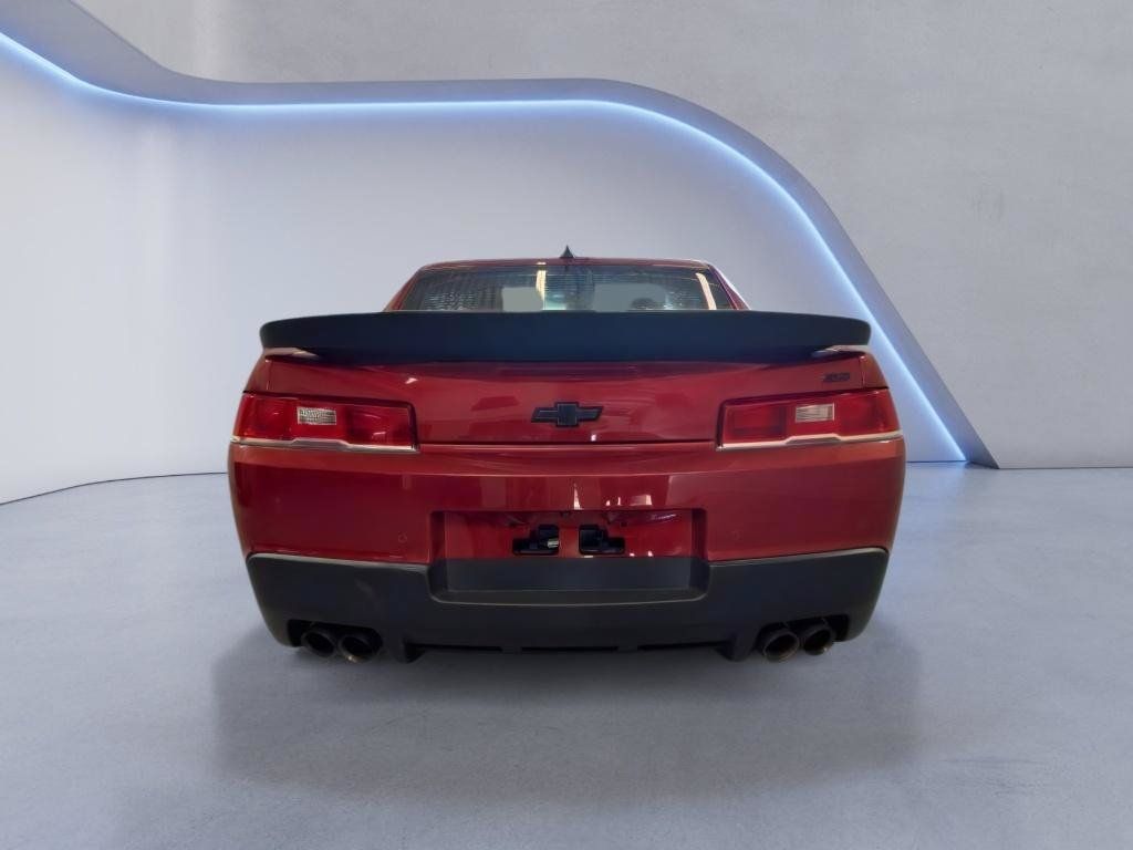 Used 2015 Chevrolet Camaro SS w/ Rear Vision Package RWD image 7