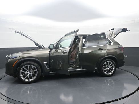 Used 2025 BMW X5 xDrive40i image 41