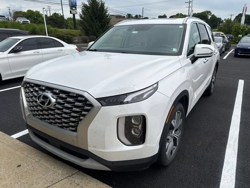 Used 2022 Hyundai Palisade SEL w/ 8P Bench Seat Package AWD/4WD image 2