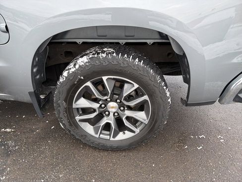 Used 2023 Chevrolet Silverado 1500 LT image 16