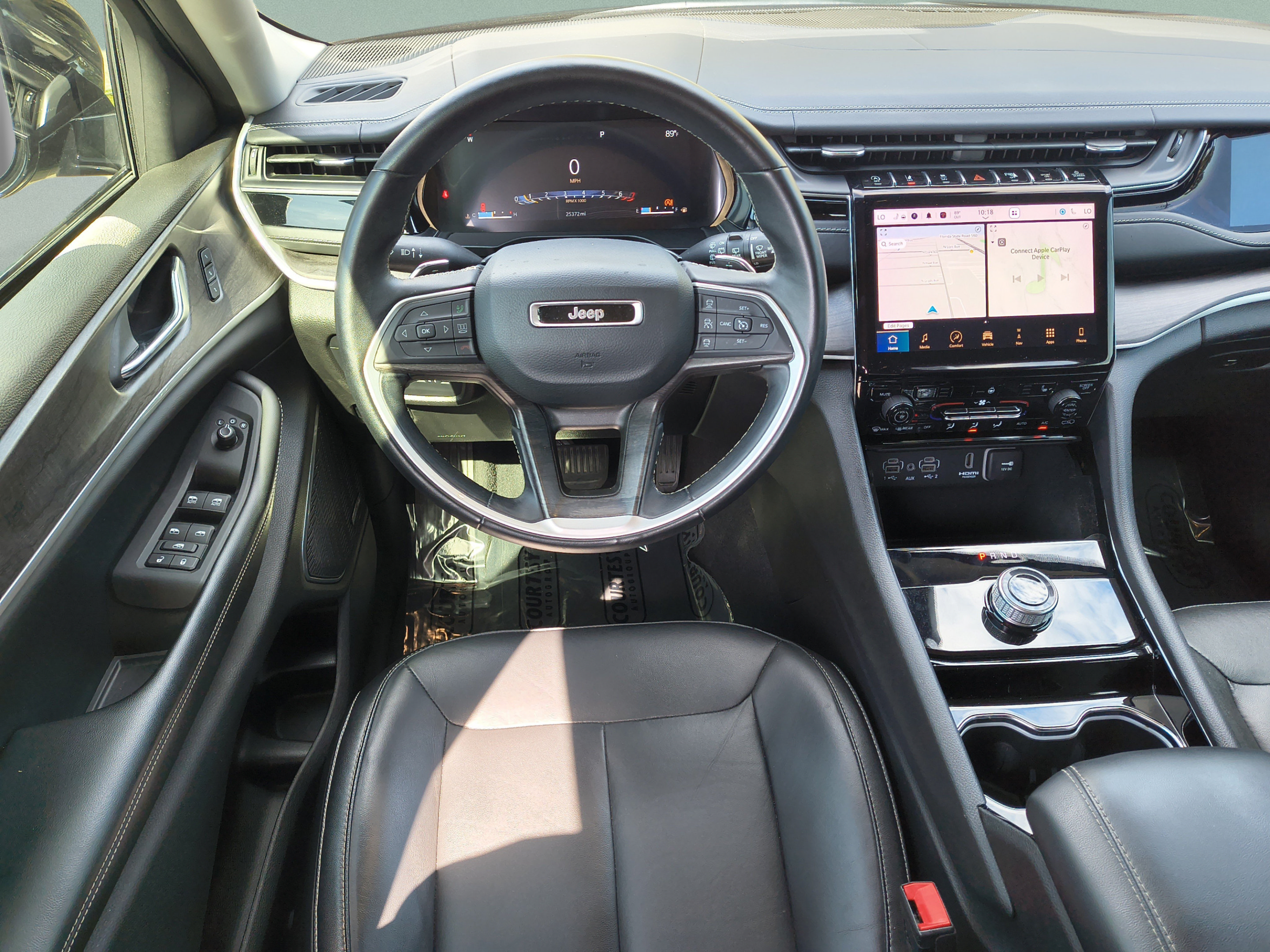 Used 2022 Jeep Grand Cherokee Limited RWD image 12