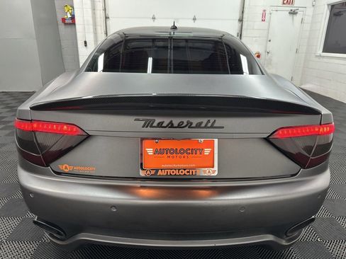 Used 2015 Maserati GranTurismo Sport RWD image 9