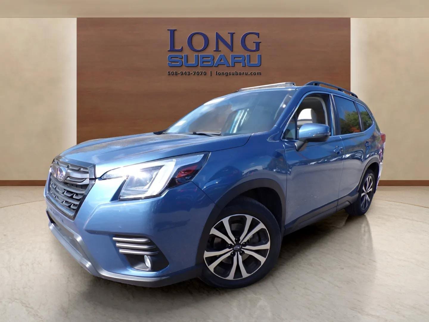 Used 2022 Subaru Forester Limited AWD/4WD image 1