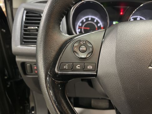 Used 2022 Mitsubishi Outlander Sport SE image 17