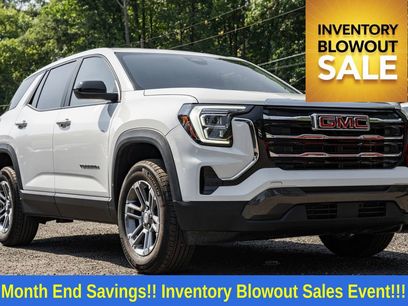 Used 2025 GMC Terrain Elevation