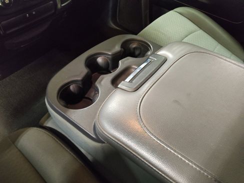 Used 2013 RAM 1500 Express image 26