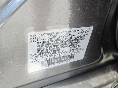 Used 2025 Nissan Kicks Play S image 17