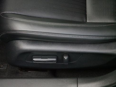 Used 2023 Honda Civic EX-L image 20