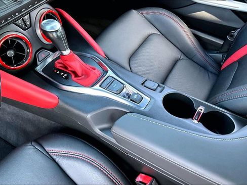 Used 2019 Chevrolet Camaro SS image 15