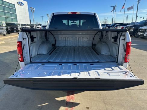 Used 2016 Ford F150 XLT w/ Equipment Group 302A Luxury image 38