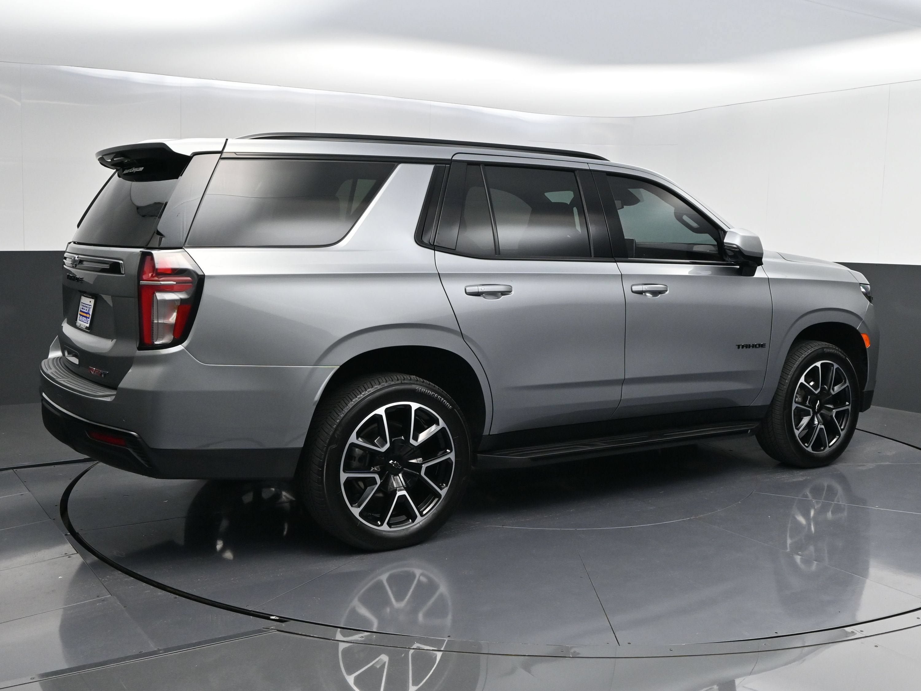 Certified 2024 Chevrolet Tahoe RST w/ Luxury Package AWD/4WD image 8