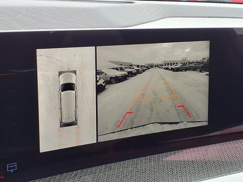 Used 2025 Cadillac Escalade V image 24