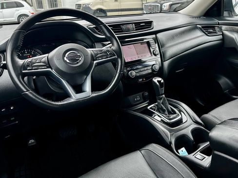 Used 2018 Nissan Rogue SL image 10