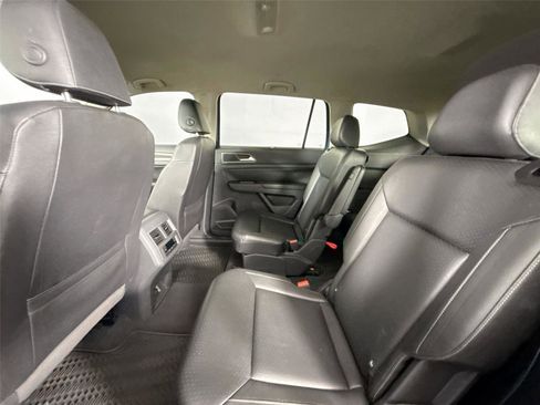 Used 2019 Volkswagen Atlas SE w/ Towing Package image 30