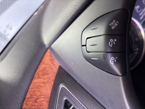 Used 2024 Nissan Armada SL w/ Cargo Package image 16