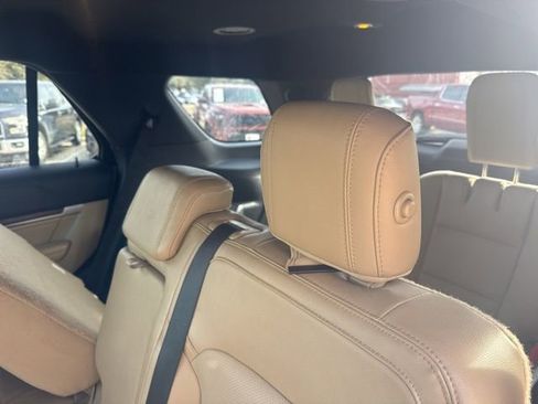 Used 2017 Ford Explorer Limited w/ Equipment Group 301A image 9
