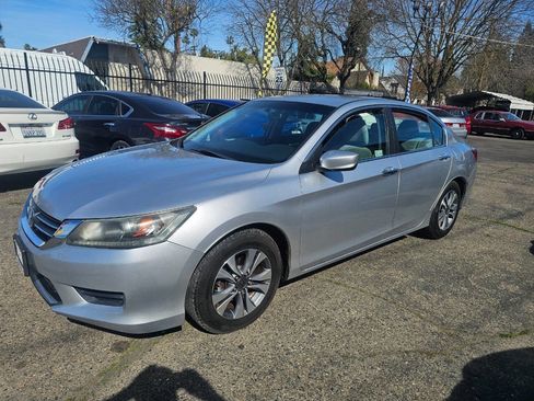 Used 2013 Honda Accord LX image 21
