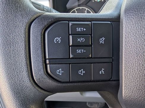 Used 2025 Ford F450 XLT w/ FX4 Off-Road Package image 28