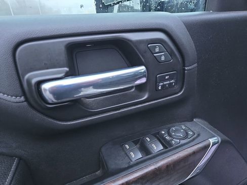 Used 2022 GMC Sierra 2500 Denali image 11