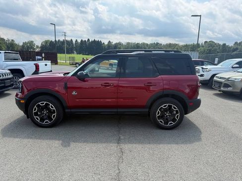Used 2025 Ford Bronco Sport Outer Banks w/ Outer Banks Tech Package+ AWD/4WD image 16