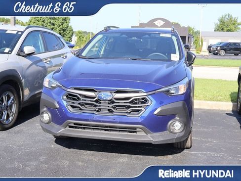 Used 2025 Subaru Crosstrek 2.5i Premium AWD/4WD image 9