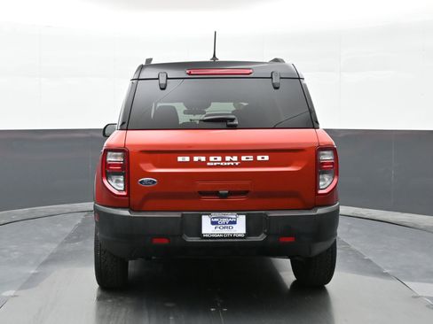 Used 2024 Ford Bronco Sport Badlands image 2