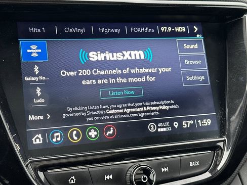 Used 2021 Chevrolet TrailBlazer RS w/ Sun and Liftgate Package image 17