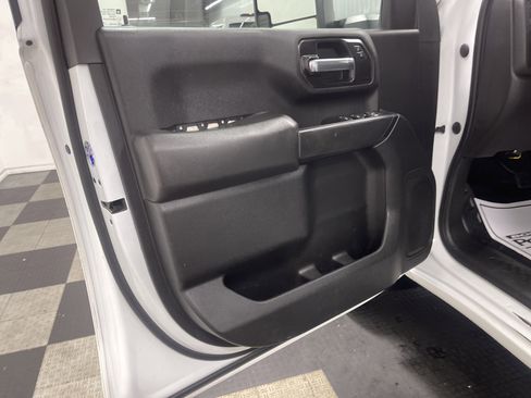 Used 2021 Chevrolet Silverado 2500 W/T w/ WT Convenience Package image 10