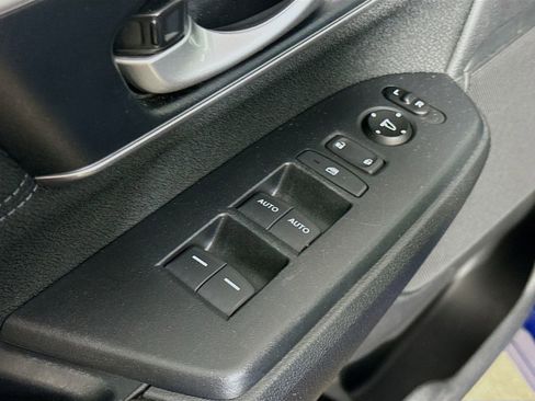 Used 2020 Honda CR-V EX image 16