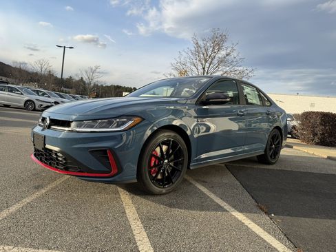 New 2026 Volkswagen Jetta GLI Autobahn image 7